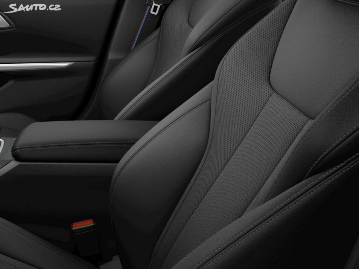 Fotografie vozu - klik pro zvětšení