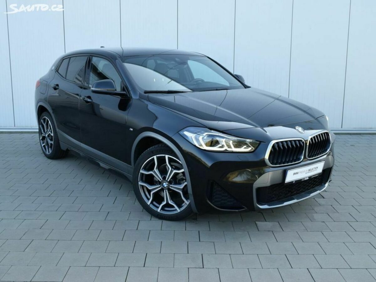 Fotografie vozu - klik pro zvětšení