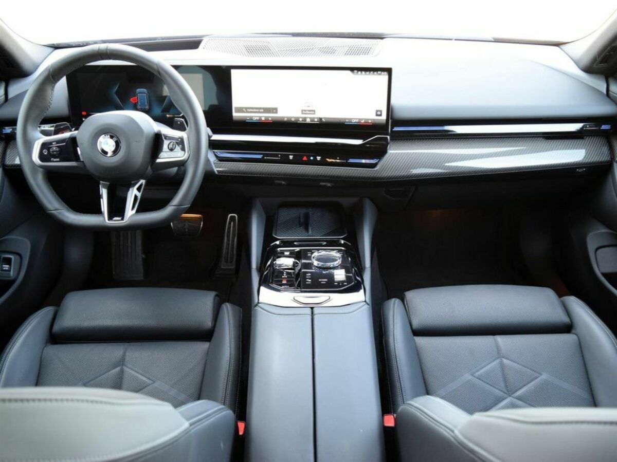 Fotografie vozu - klik pro zvětšení