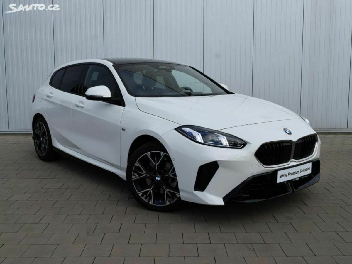 Fotografie vozu - klik pro zvětšení