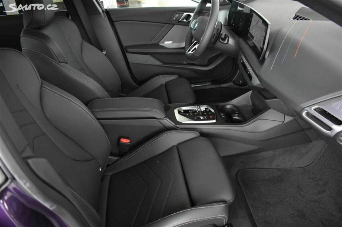 Fotografie vozu - klik pro zvětšení