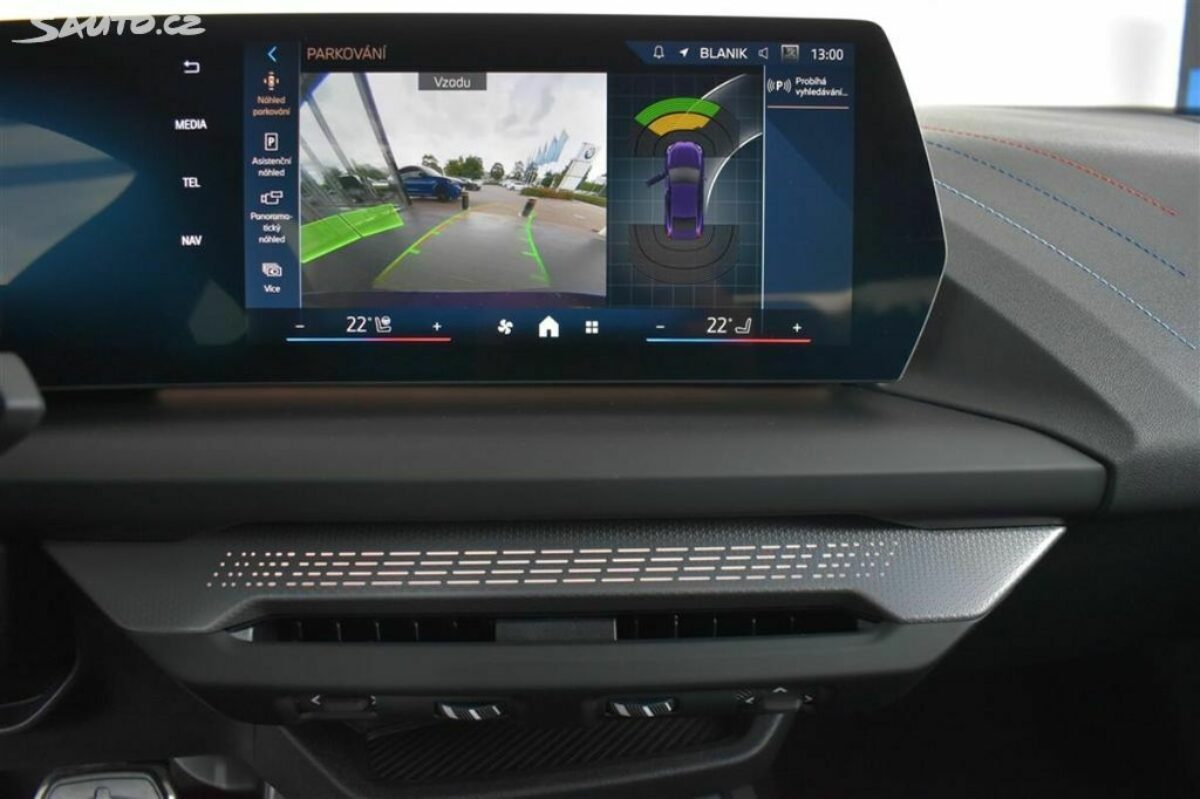 Fotografie vozu - klik pro zvětšení