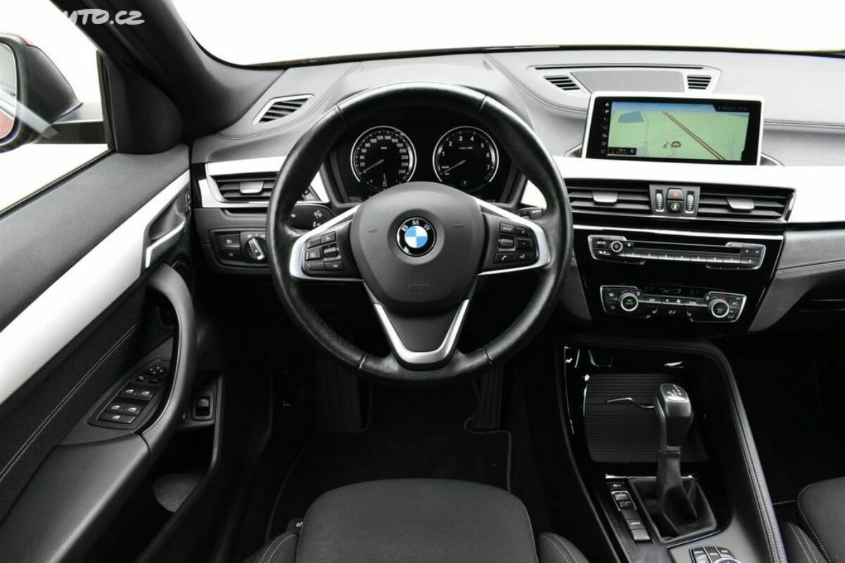 Fotografie vozu - klik pro zvětšení