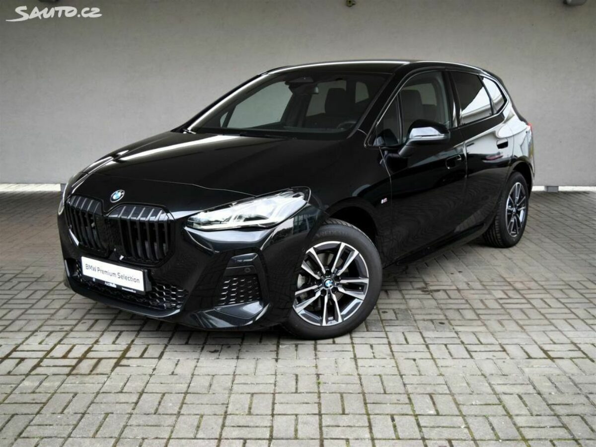 Fotografie vozu - klik pro zvětšení