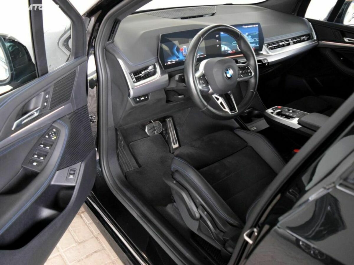 Fotografie vozu - klik pro zvětšení