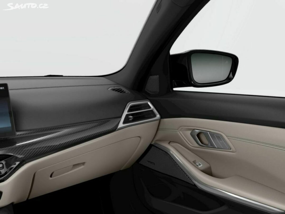 Fotografie vozu - klik pro zvětšení