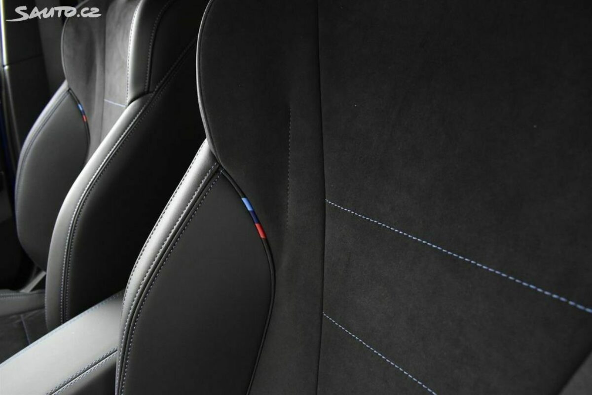 Fotografie vozu - klik pro zvětšení