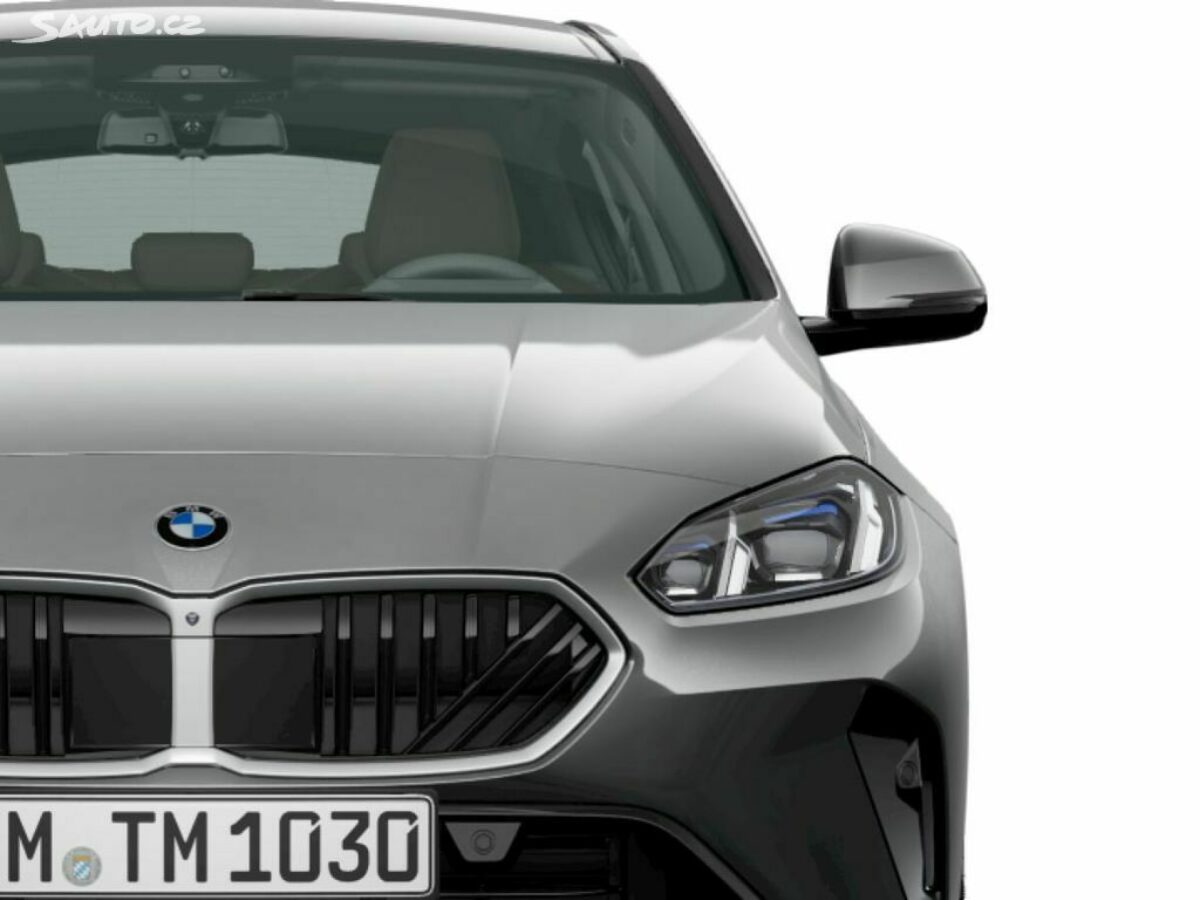 Fotografie vozu - klik pro zvětšení