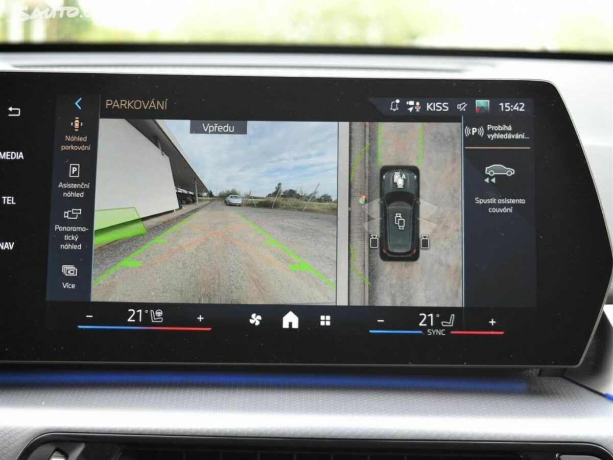 Fotografie vozu - klik pro zvětšení