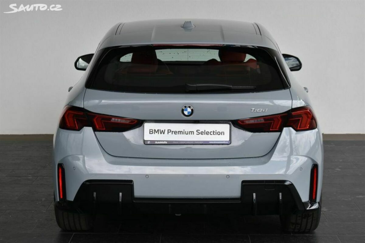 Fotografie vozu - klik pro zvětšení