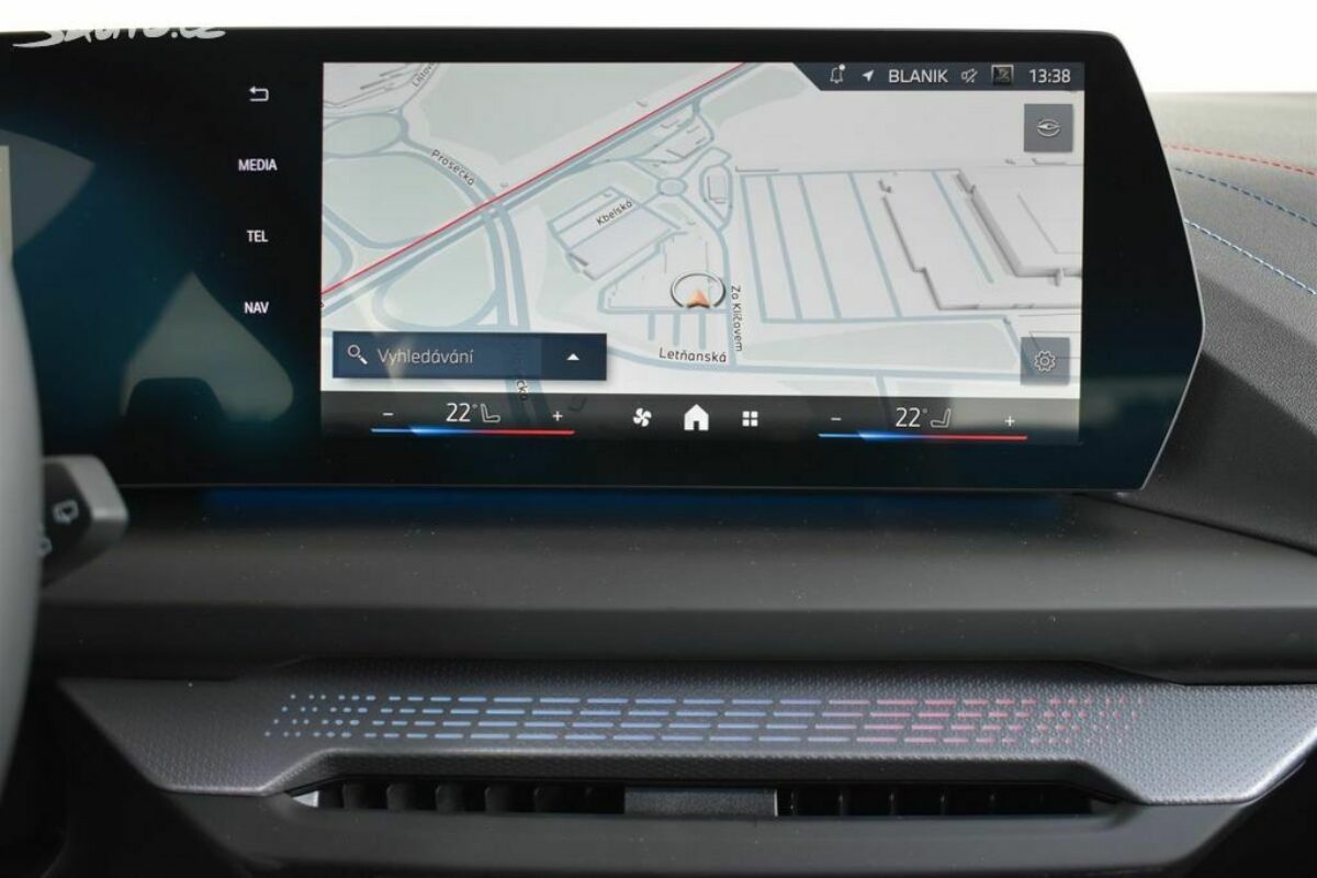 Fotografie vozu - klik pro zvětšení