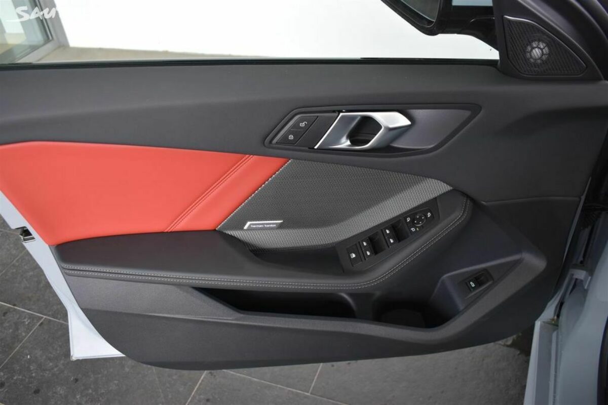 Fotografie vozu - klik pro zvětšení