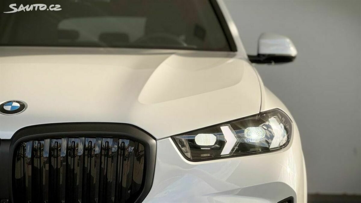 Fotografie vozu - klik pro zvětšení