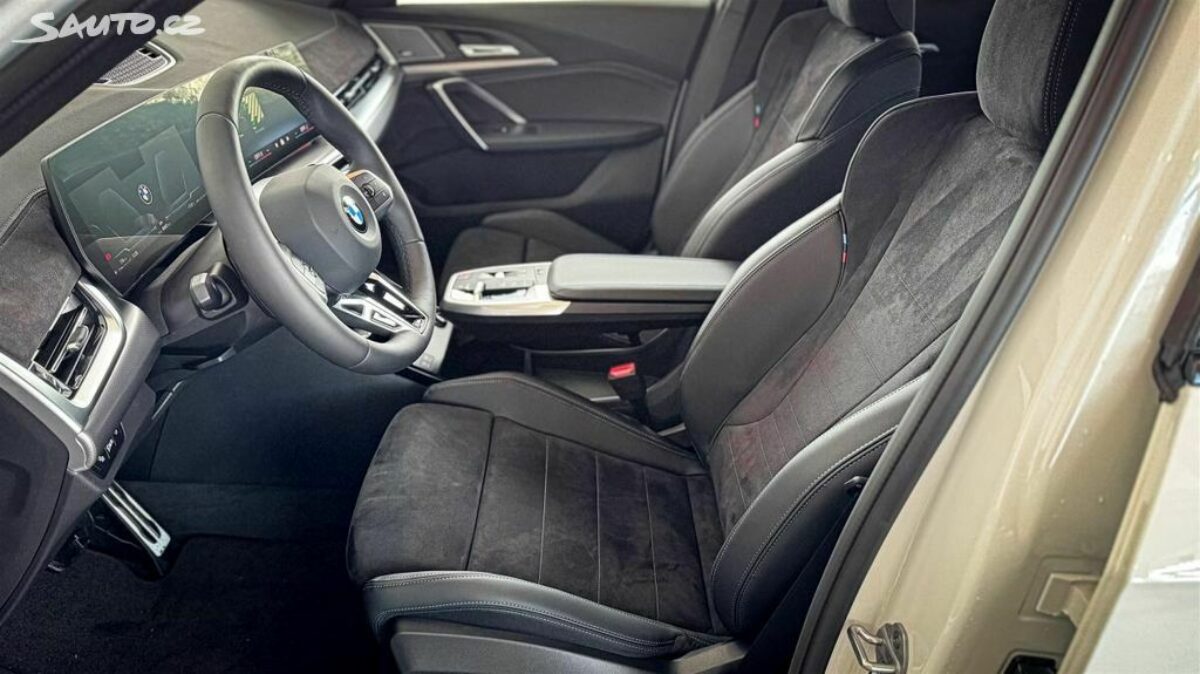 Fotografie vozu - klik pro zvětšení