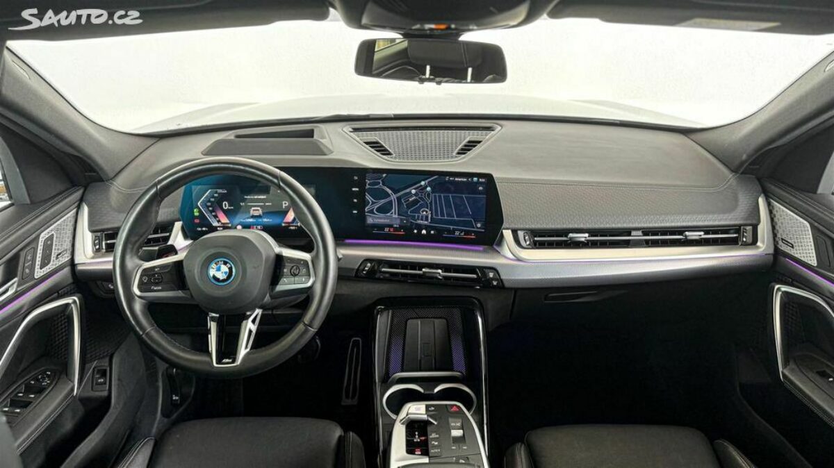 Fotografie vozu - klik pro zvětšení