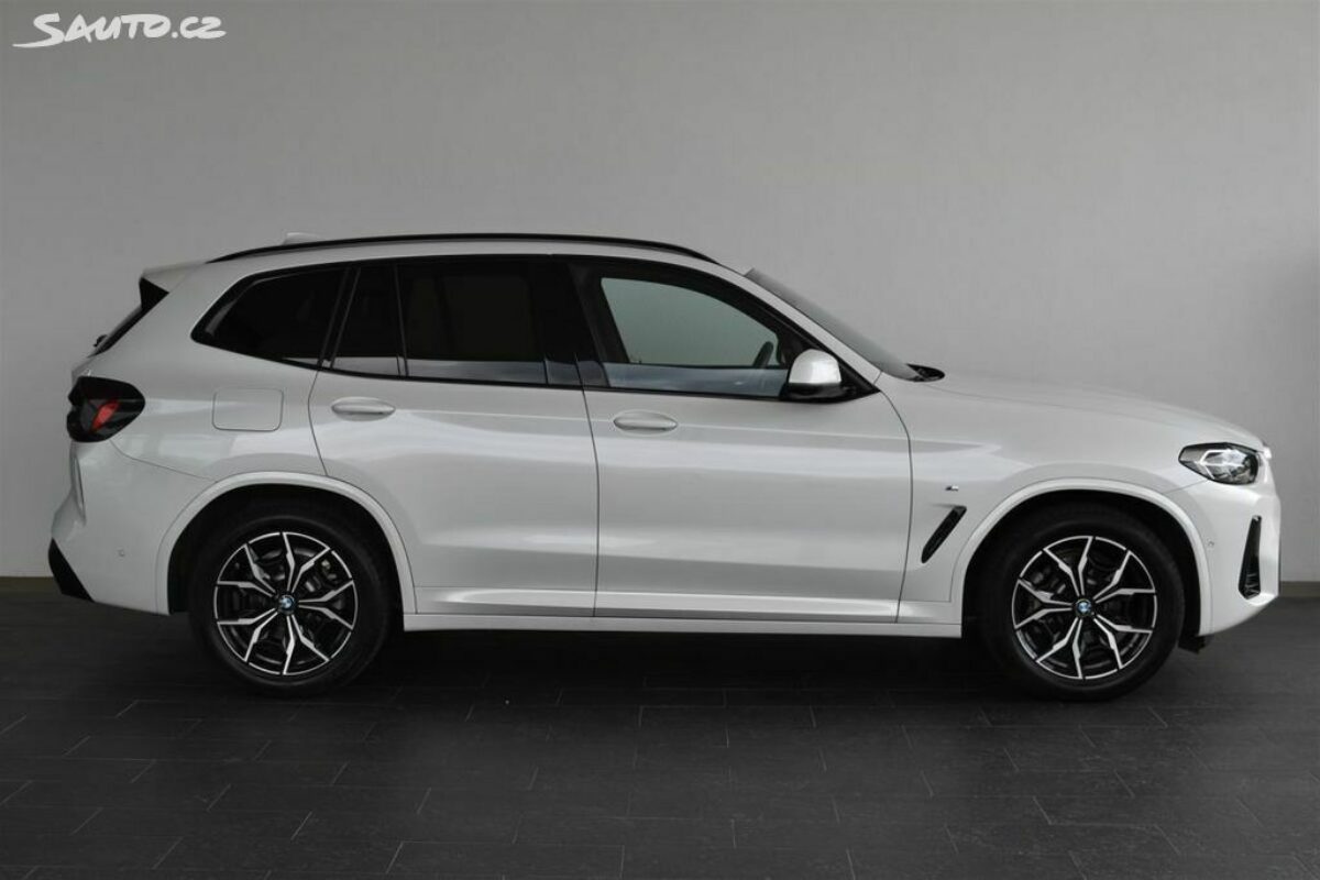 Fotografie vozu - klik pro zvětšení