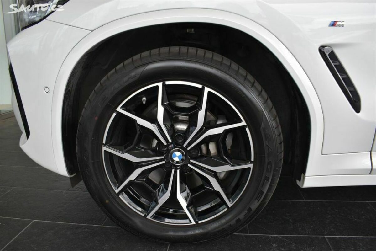 Fotografie vozu - klik pro zvětšení