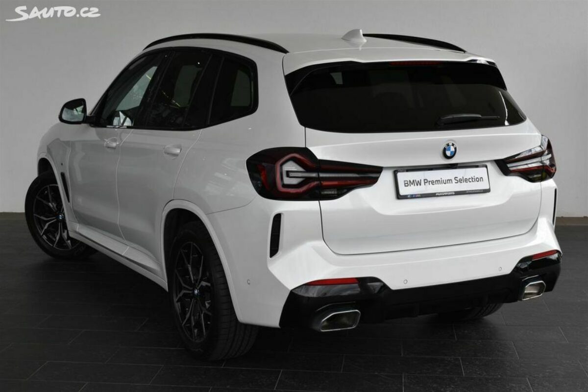 Fotografie vozu - klik pro zvětšení