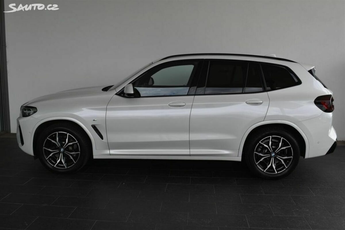 Fotografie vozu - klik pro zvětšení