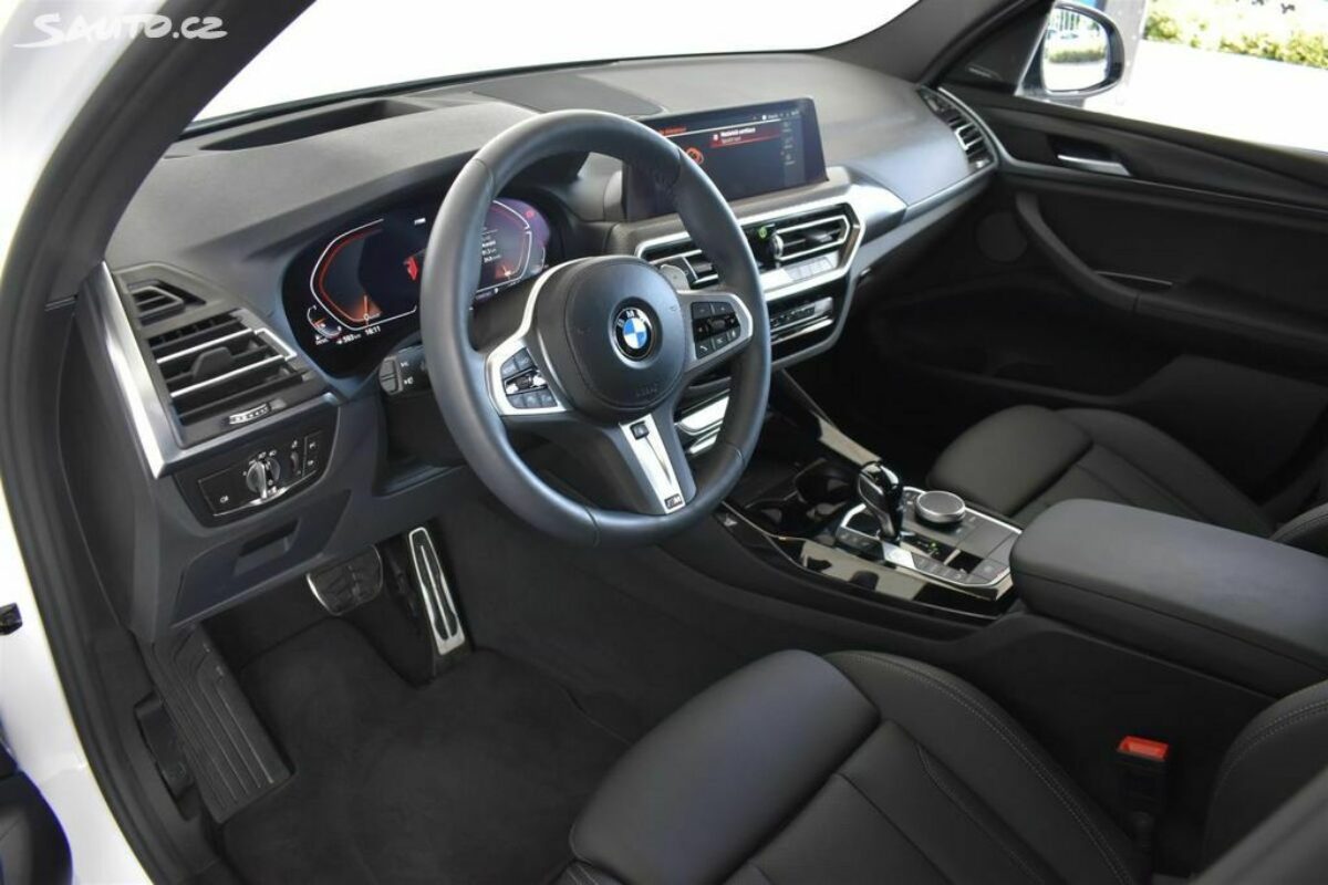 Fotografie vozu - klik pro zvětšení