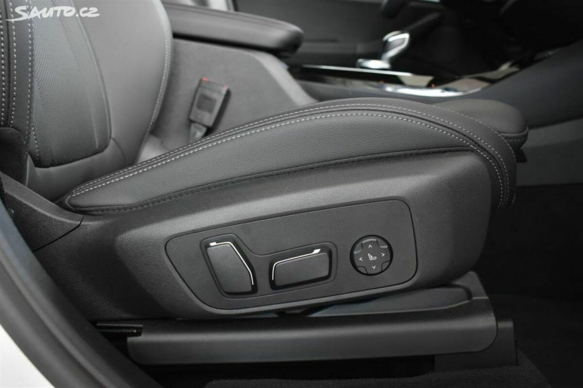 Fotografie vozu - klik pro zvětšení