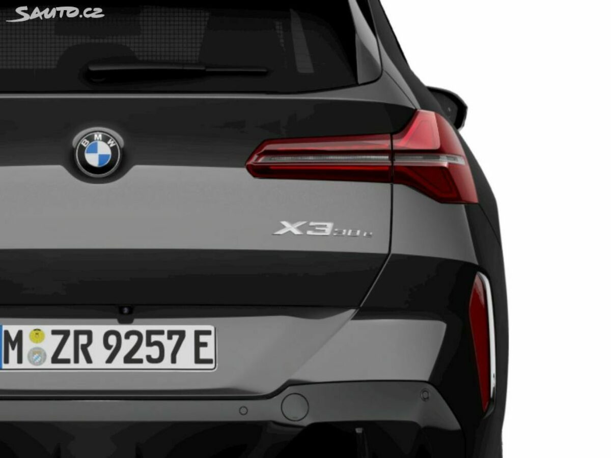 Fotografie vozu - klik pro zvětšení