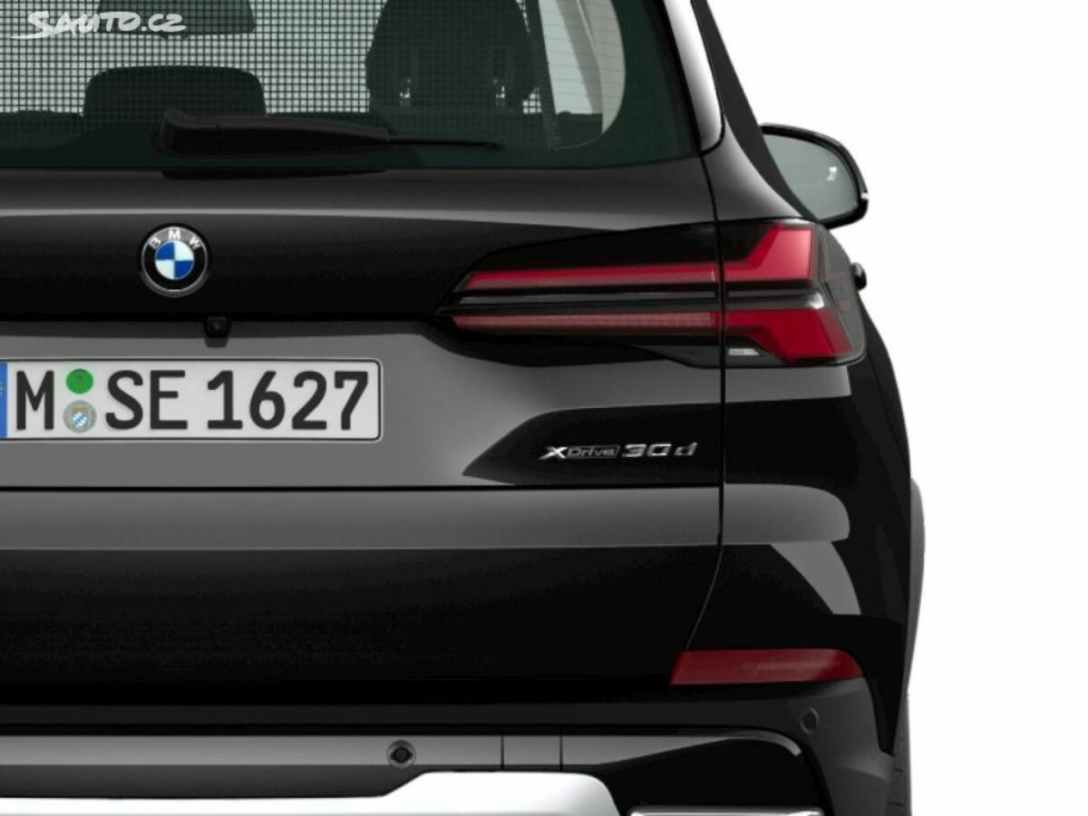 Fotografie vozu - klik pro zvětšení