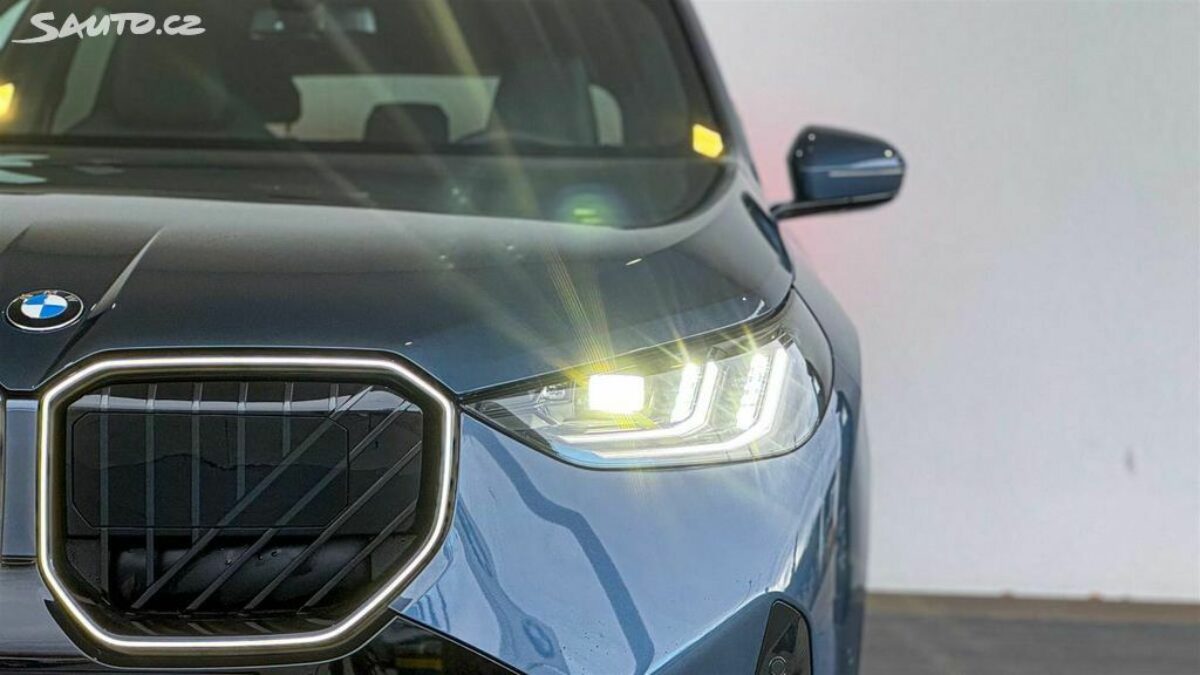 Fotografie vozu - klik pro zvětšení