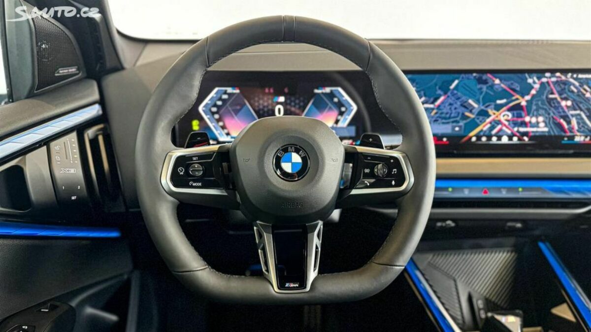 Fotografie vozu - klik pro zvětšení