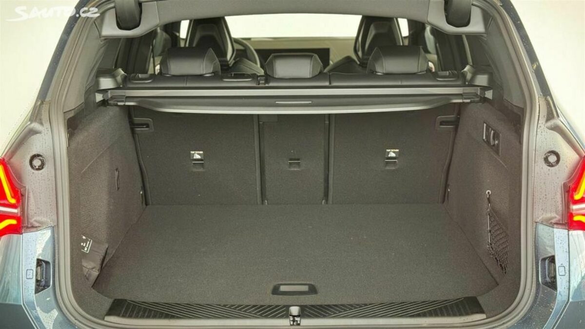 Fotografie vozu - klik pro zvětšení