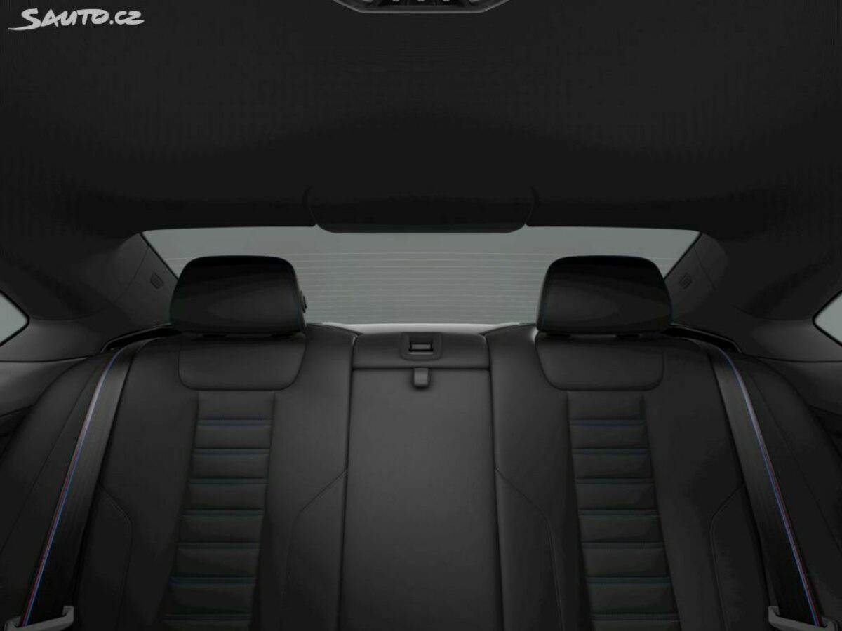 Fotografie vozu - klik pro zvětšení