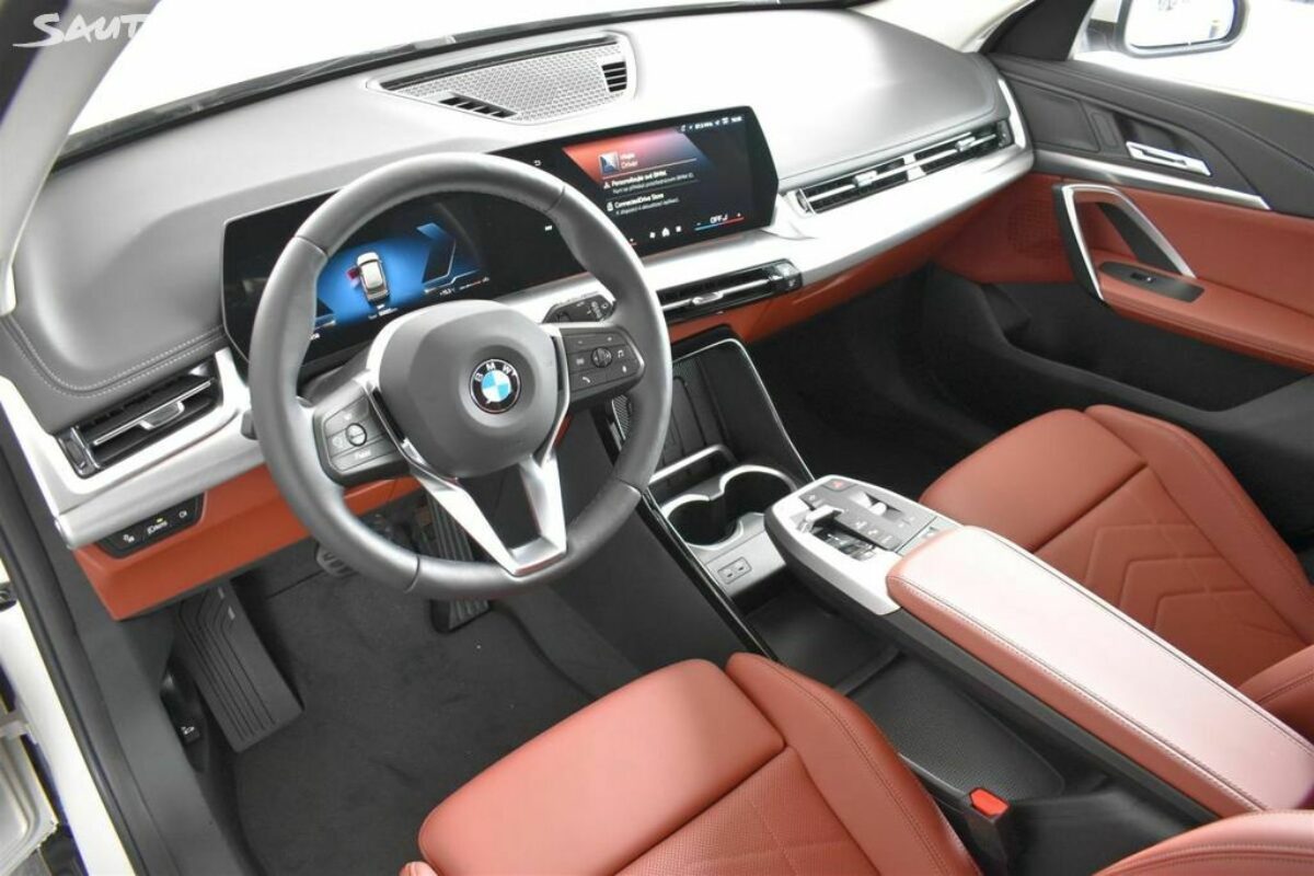 Fotografie vozu - klik pro zvětšení