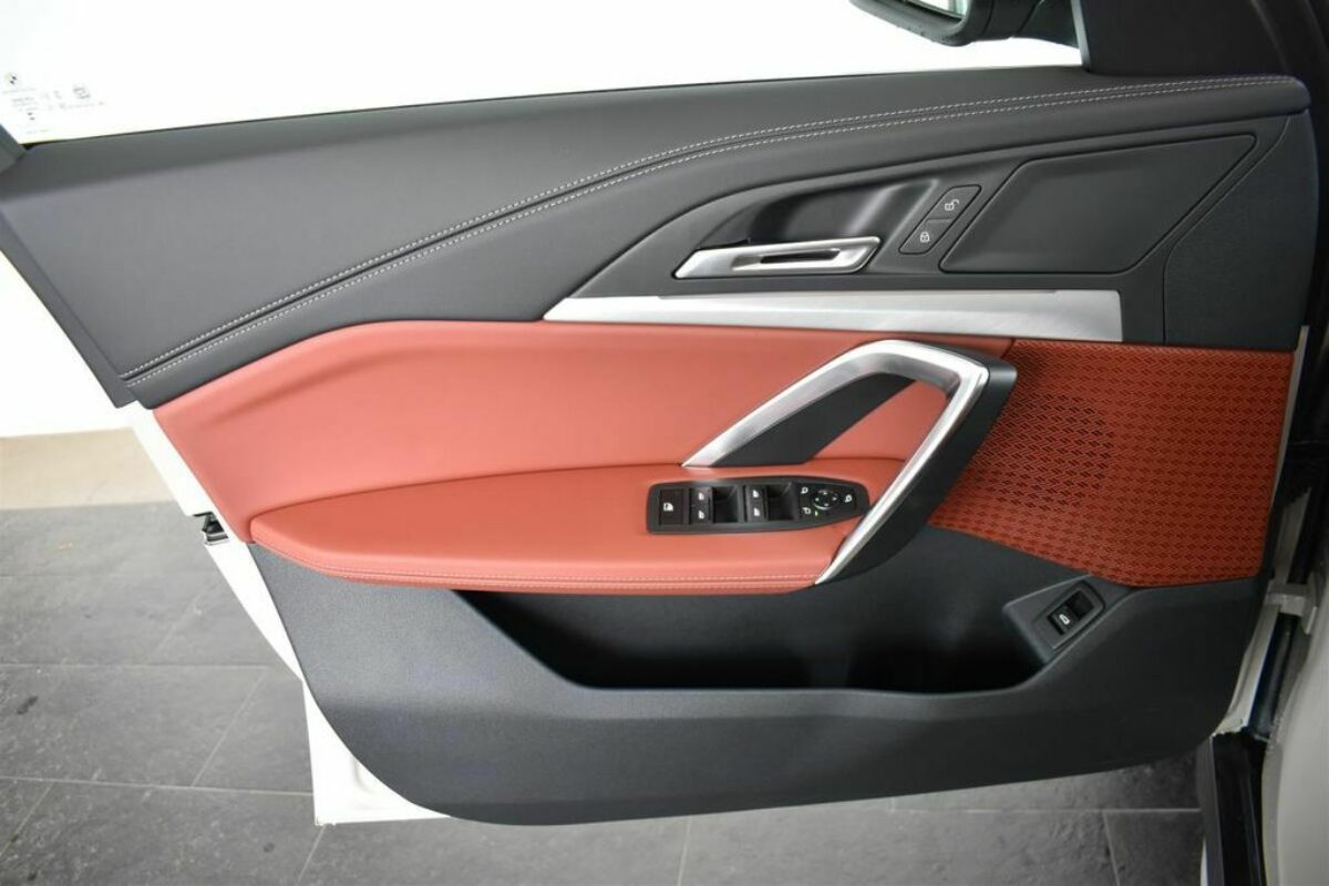 Fotografie vozu - klik pro zvětšení