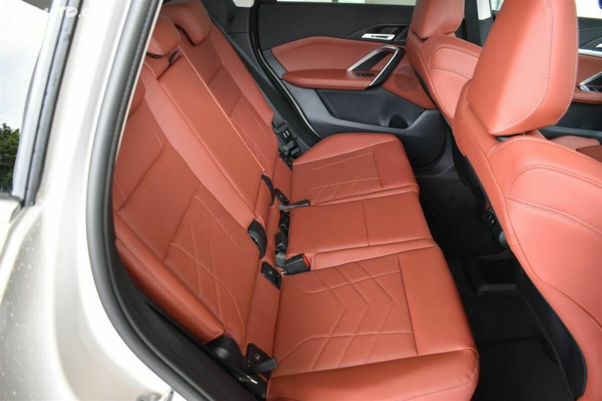 Fotografie vozu - klik pro zvětšení