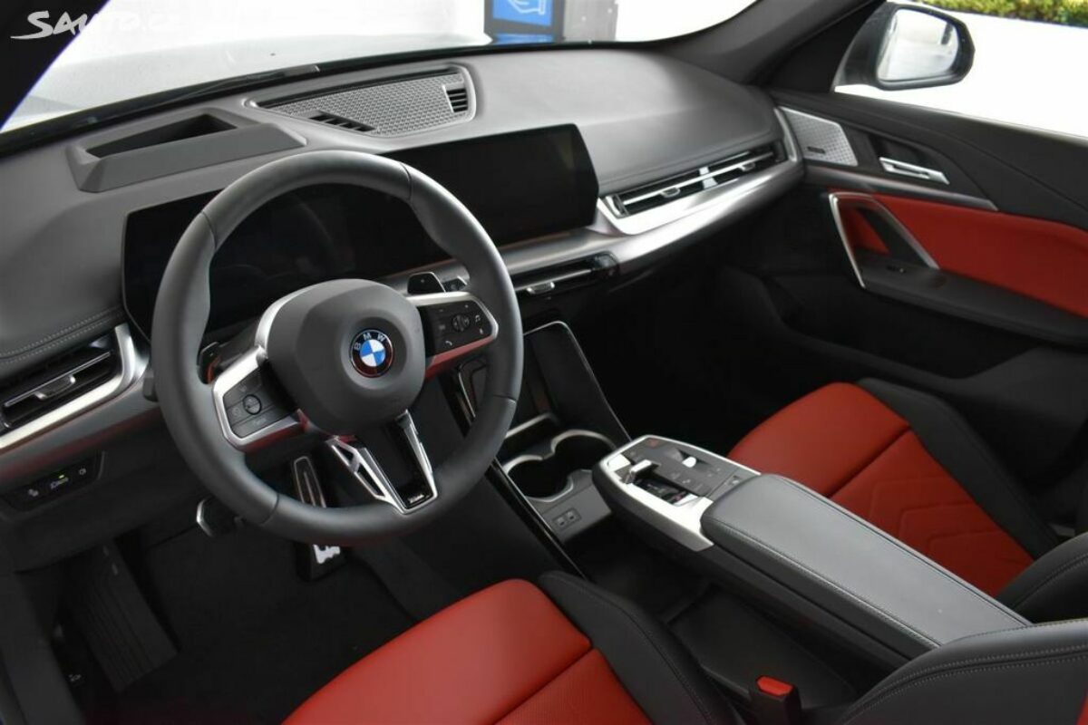 Fotografie vozu - klik pro zvětšení