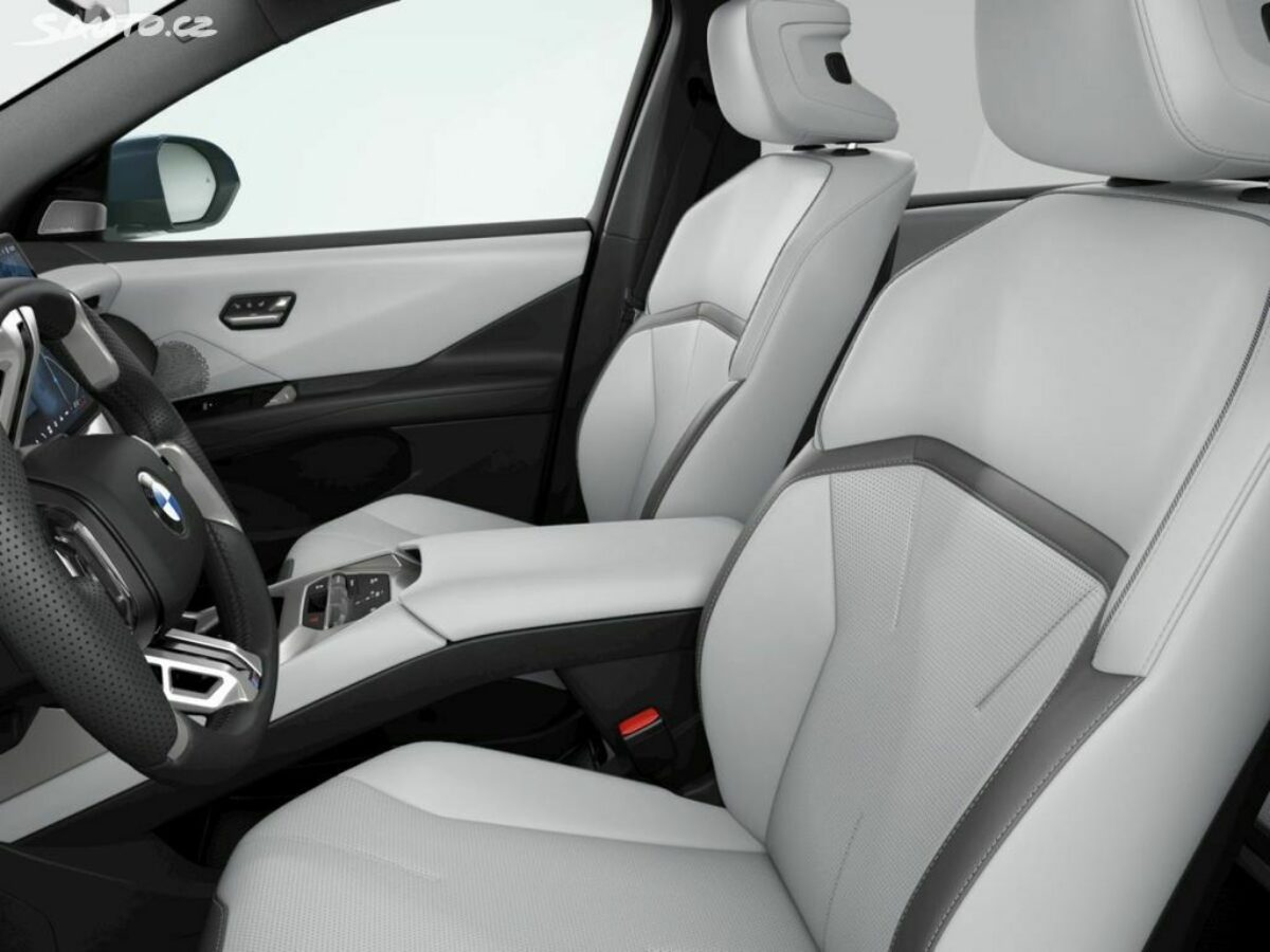 Fotografie vozu - klik pro zvětšení