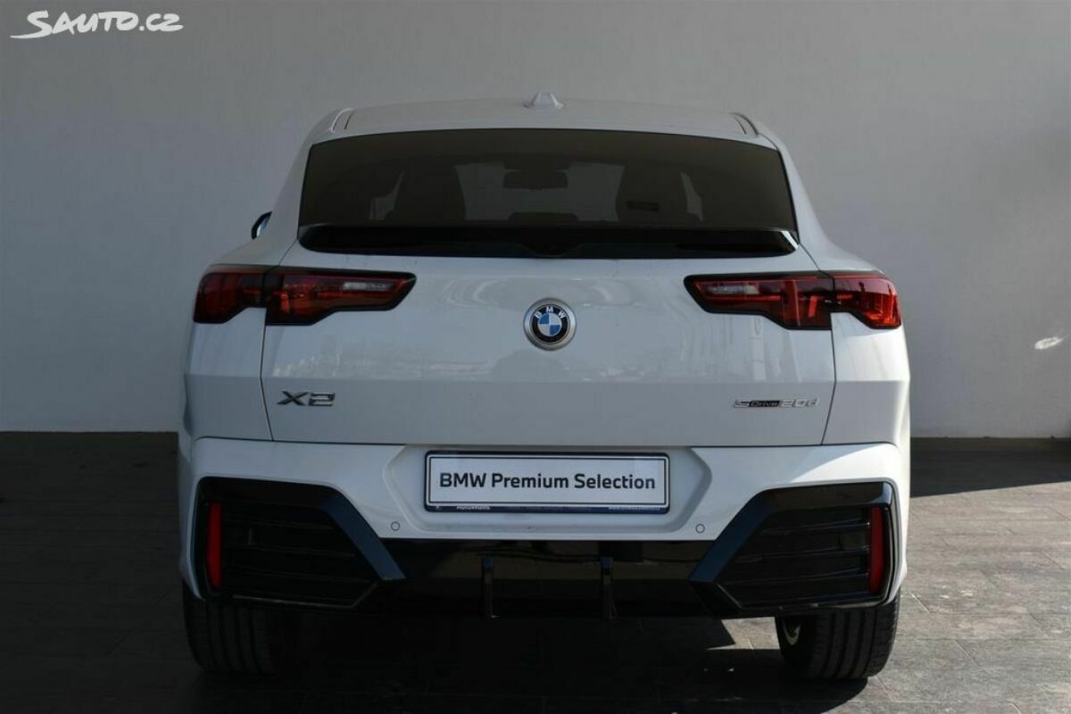 Fotografie vozu - klik pro zvětšení