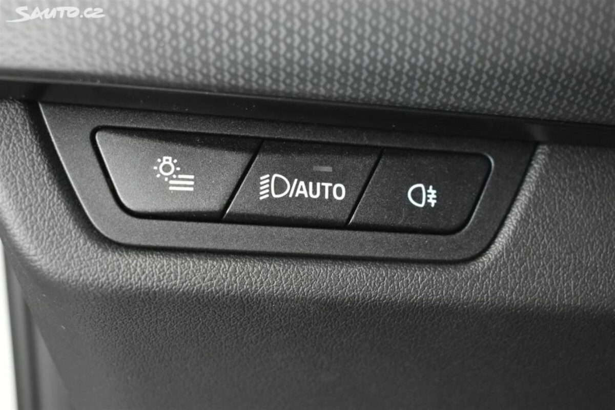 Fotografie vozu - klik pro zvětšení