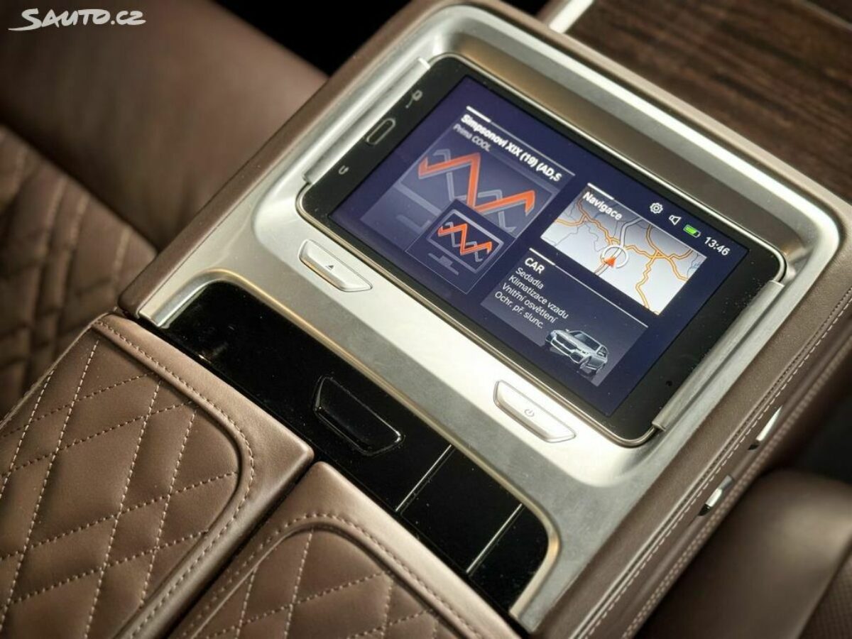 Fotografie vozu - klik pro zvětšení