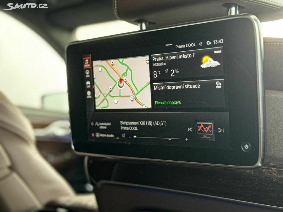 Fotografie vozu - klik pro zvětšení