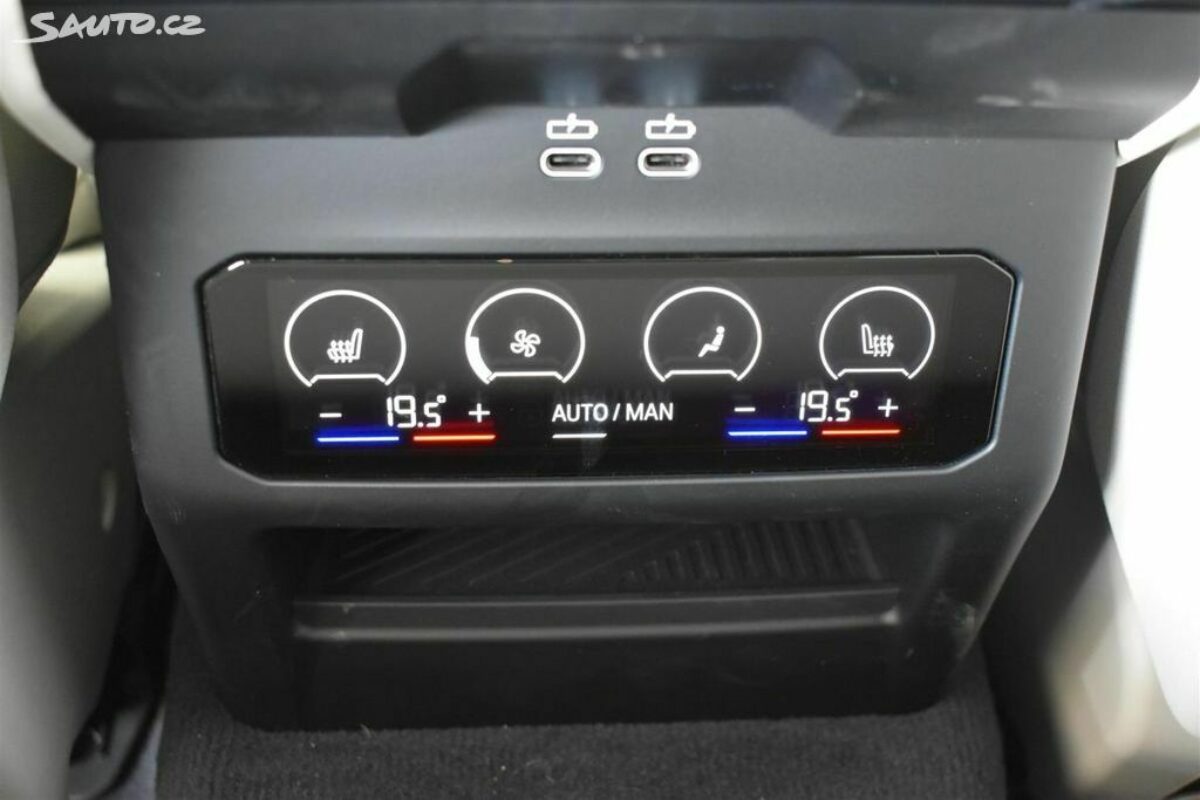 Fotografie vozu - klik pro zvětšení