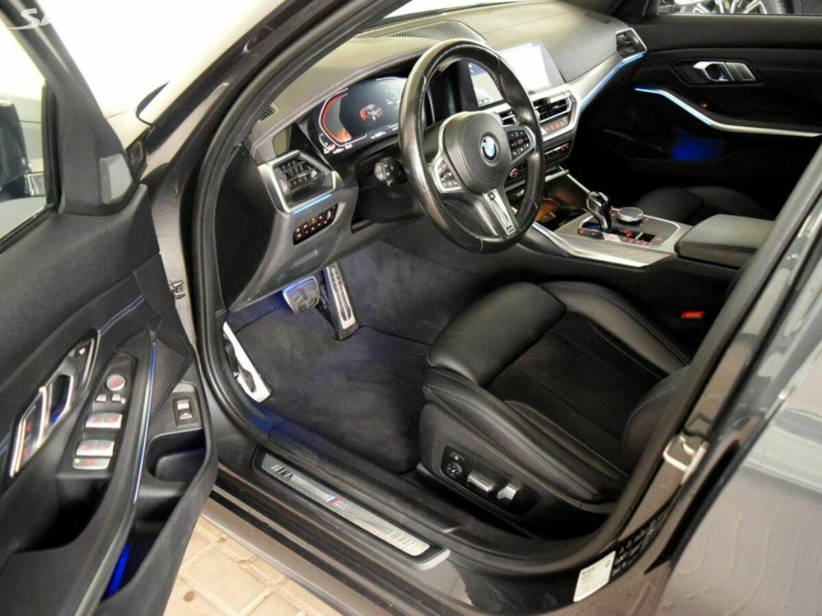 Fotografie vozu - klik pro zvětšení