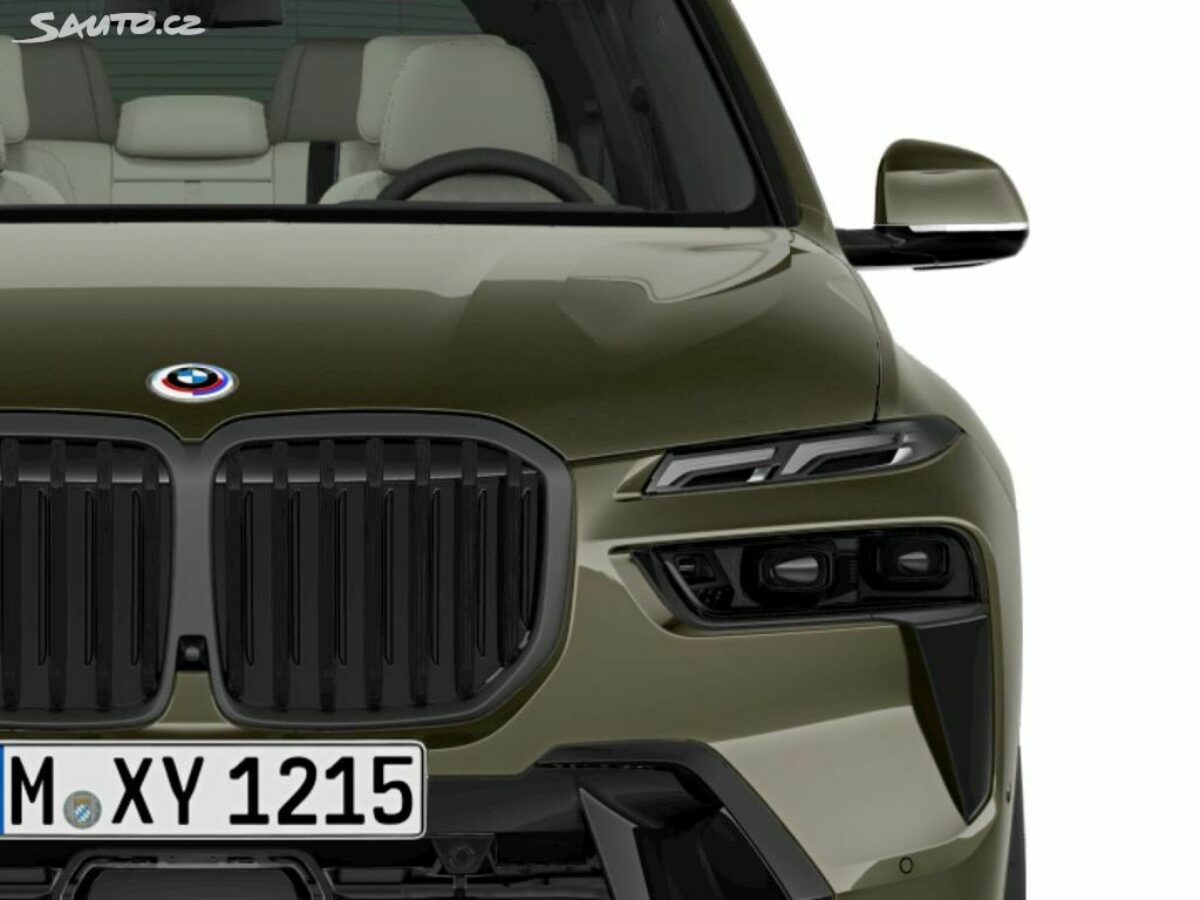 Fotografie vozu - klik pro zvětšení