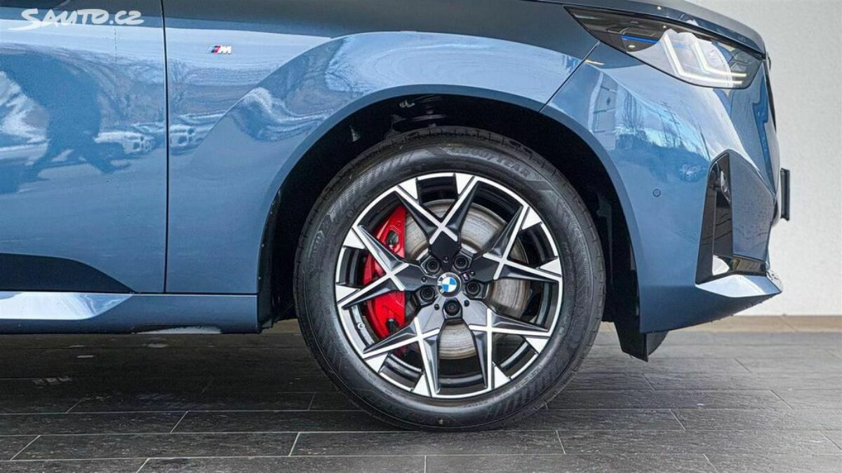 Fotografie vozu - klik pro zvětšení