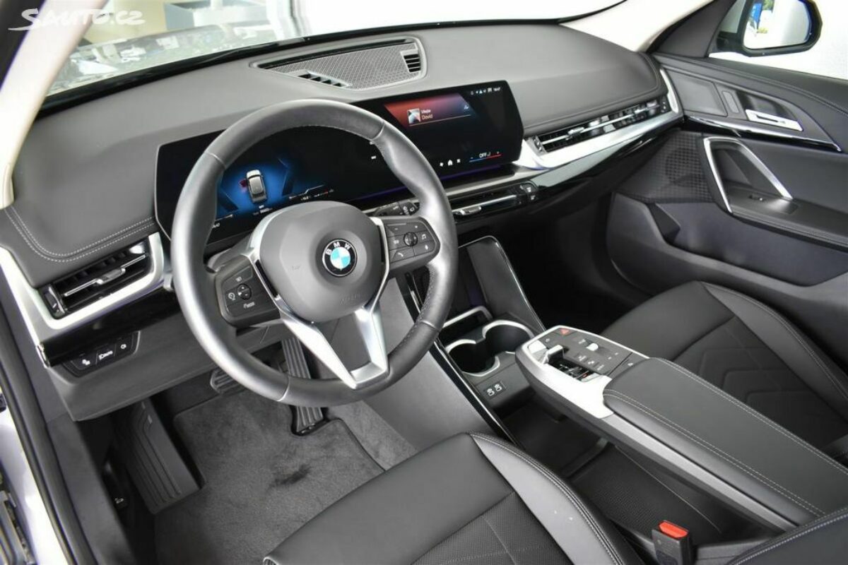 Fotografie vozu - klik pro zvětšení