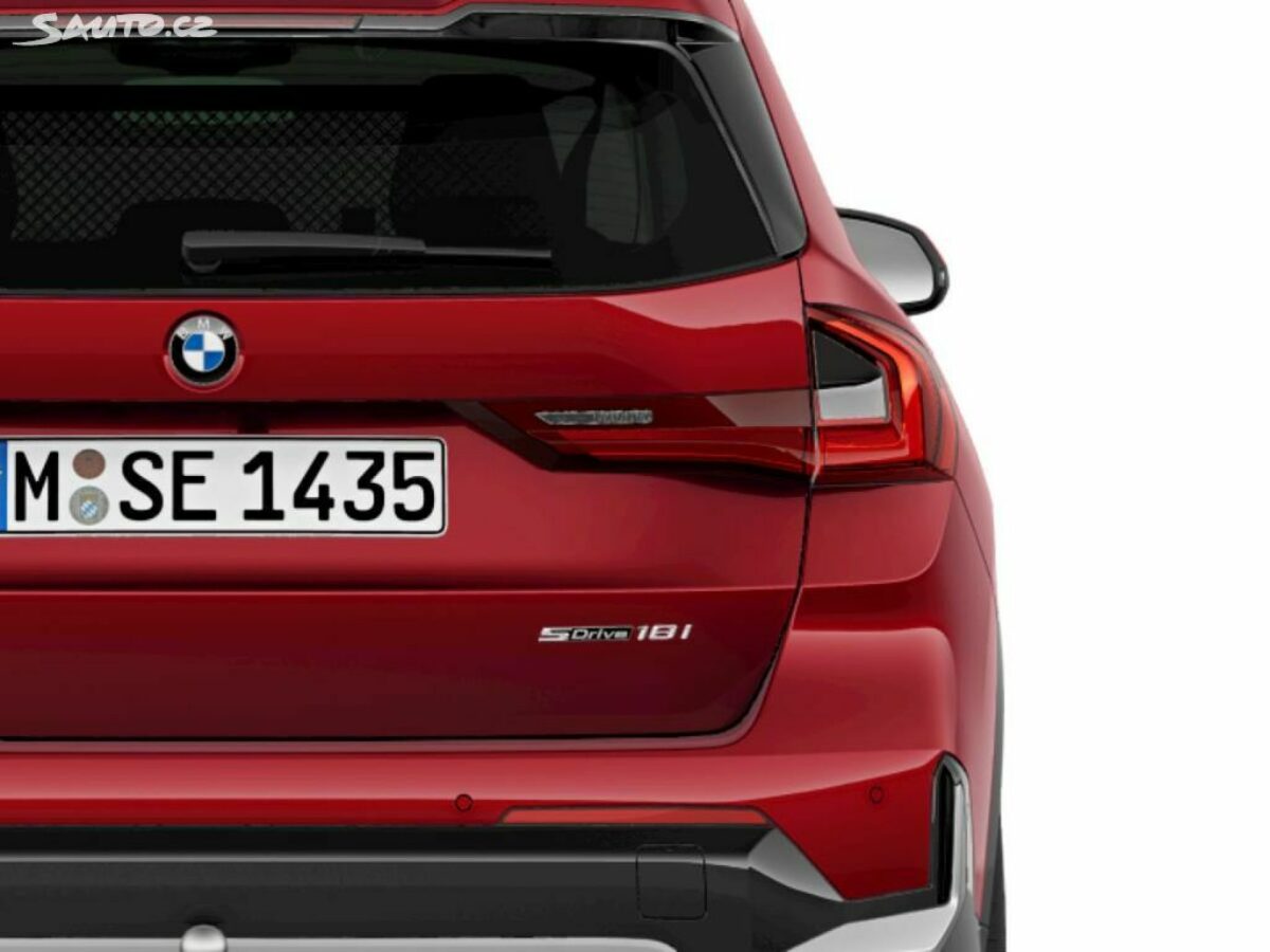 Fotografie vozu - klik pro zvětšení