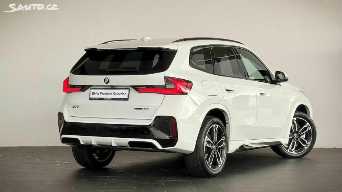 Fotografie vozu - klik pro zvětšení