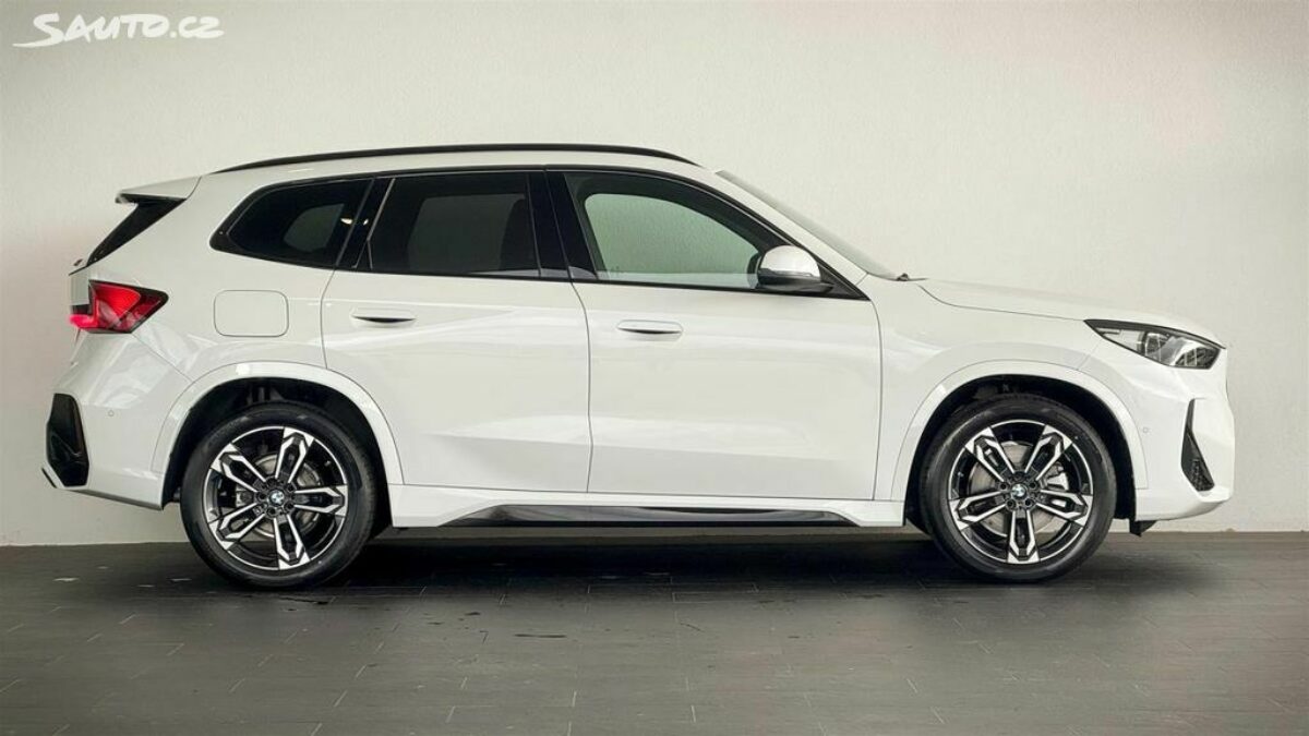 Fotografie vozu - klik pro zvětšení