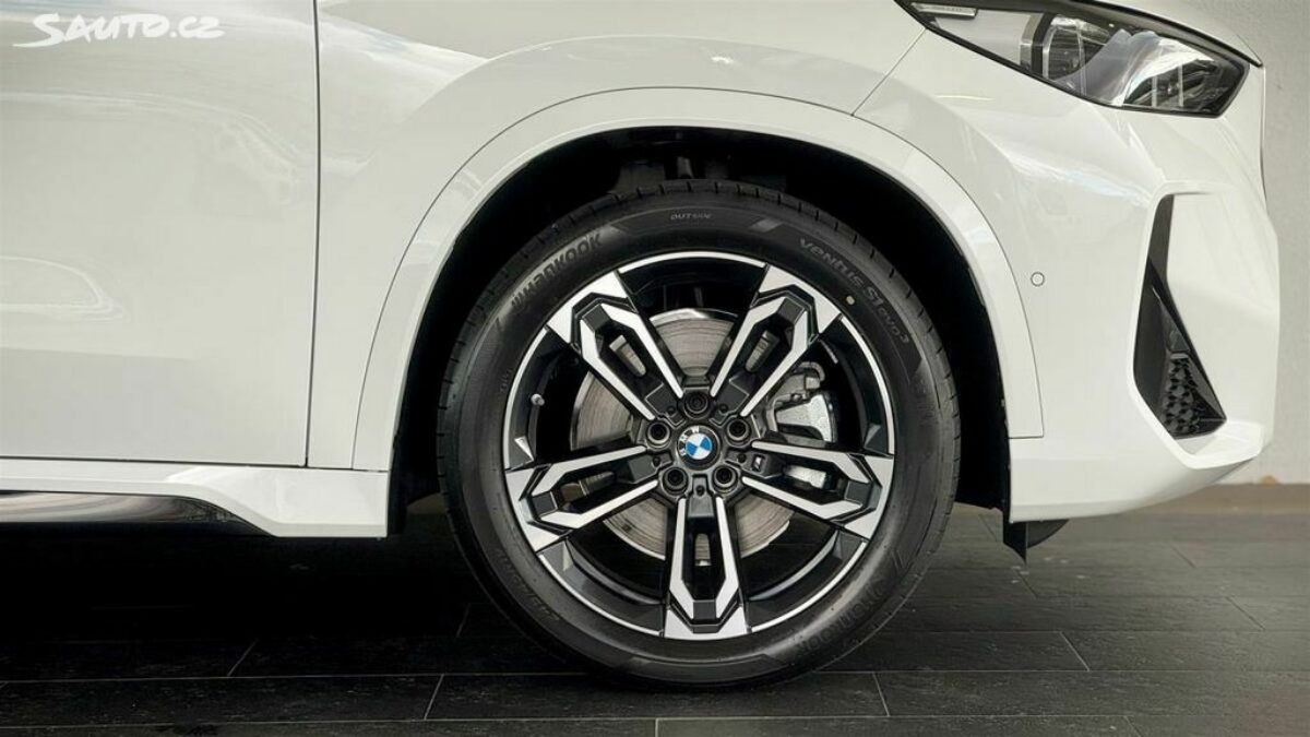 Fotografie vozu - klik pro zvětšení