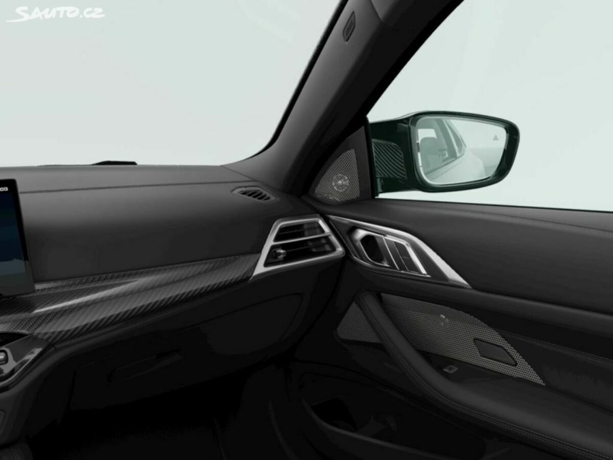 Fotografie vozu - klik pro zvětšení